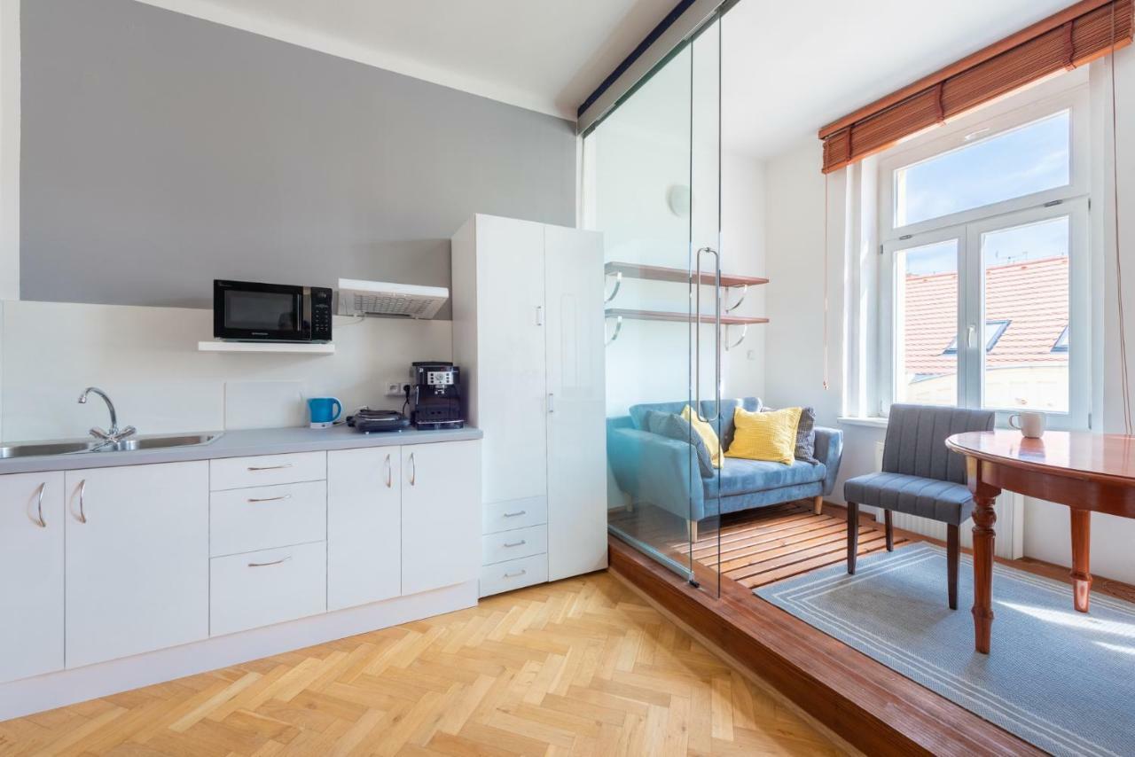 Modern Apartment Few Steps From Centre Praga Exterior foto